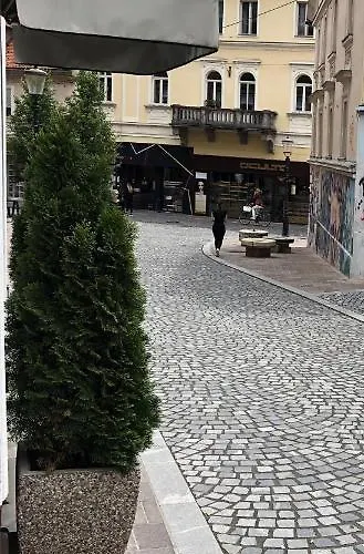 Cross Street 4 Vendégház