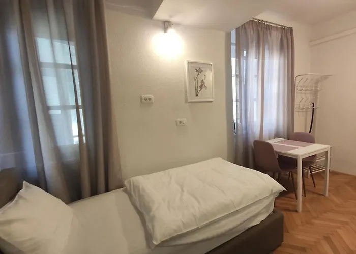 Cross Street 4 Gæstehus